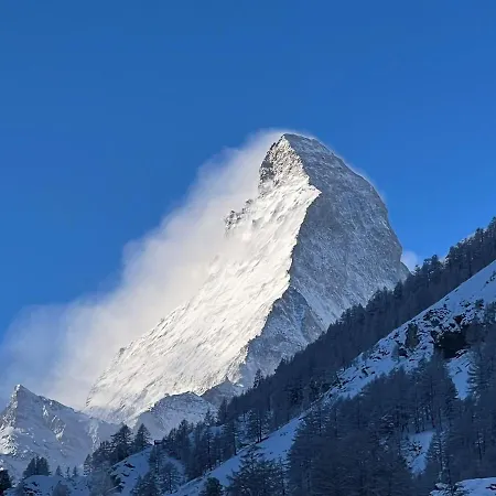 Апартаменты Creatini Mountain