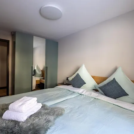 아파트 Creatini Mountain *