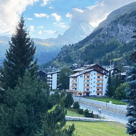 Creatini Mountain Апартаменти